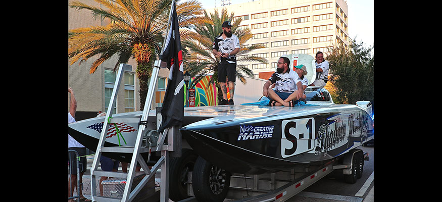 rwo_clearwater_parade3