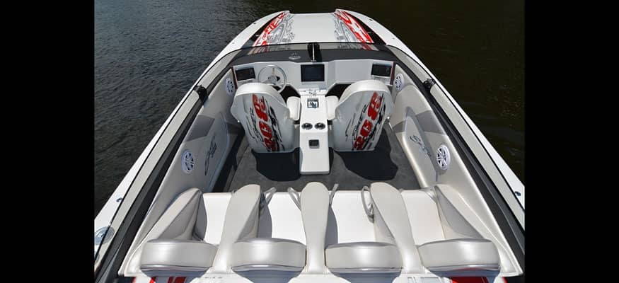 875x400_fit_boatcustoms_skater308_0615e